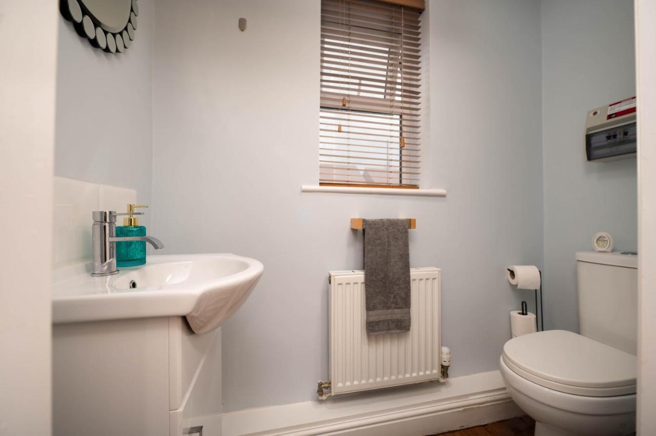 Stunning 3 Bed With Parking & Garden Villa Market Rasen Exterior photo