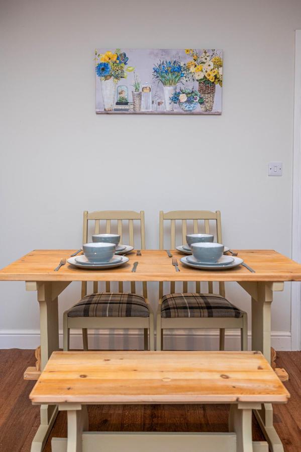 Stunning 3 Bed With Parking & Garden Villa Market Rasen Exterior photo